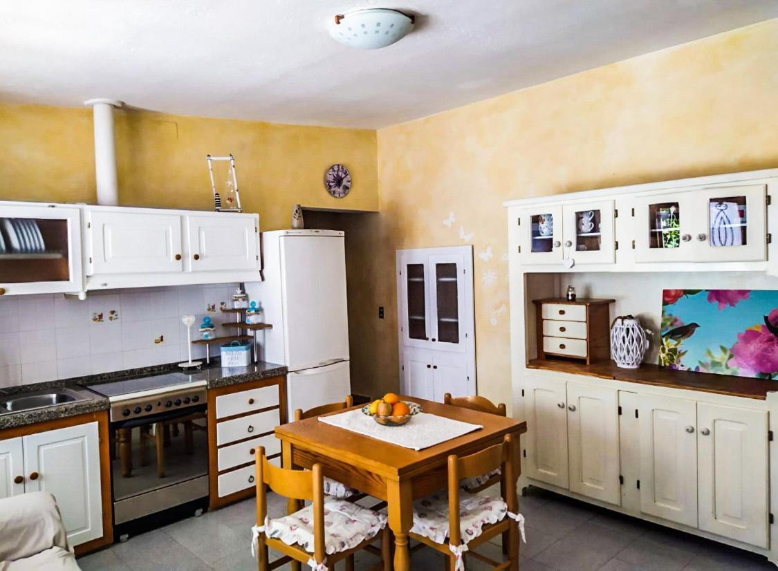 Ferienwohnung Casa Maddalenina Con Giardino, Vicino Al Mare! La Maddalena  Exterior foto