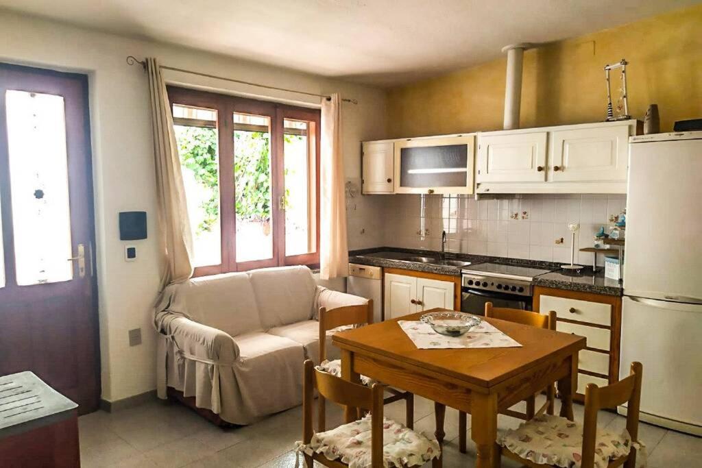 Ferienwohnung Casa Maddalenina Con Giardino, Vicino Al Mare! La Maddalena  Exterior foto